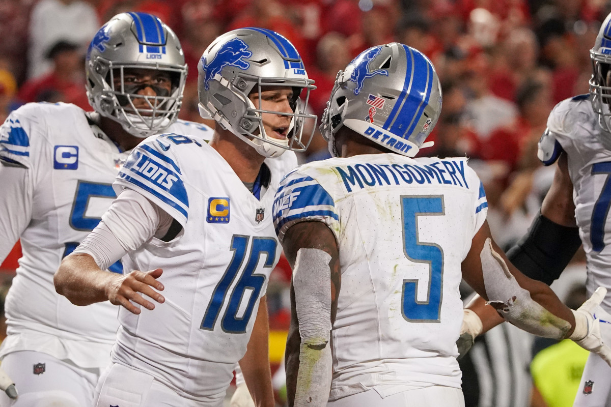 Detroit only scored two touchdowns on offense against Kansas City, but Jared Goff has a bevy of weapons at his disposal, including a pair of dual-threat running backs in the backfield.